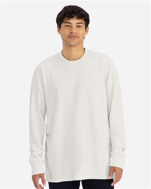 Unisex Heavyweight Long Sleeve Tee