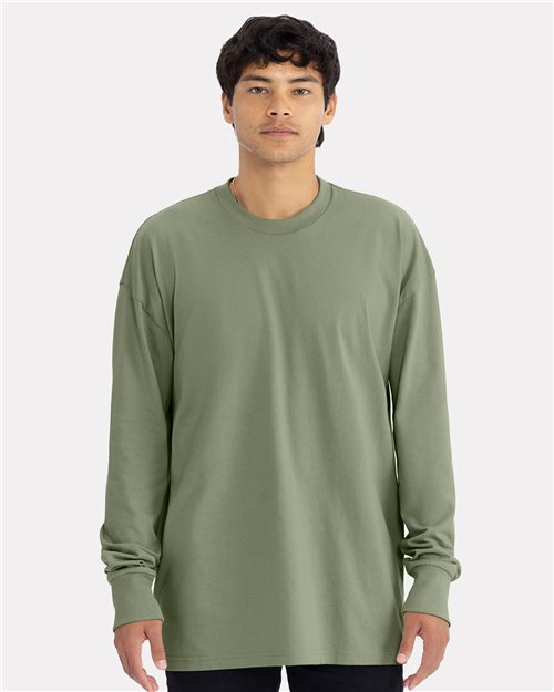 Unisex Heavyweight Long Sleeve Tee